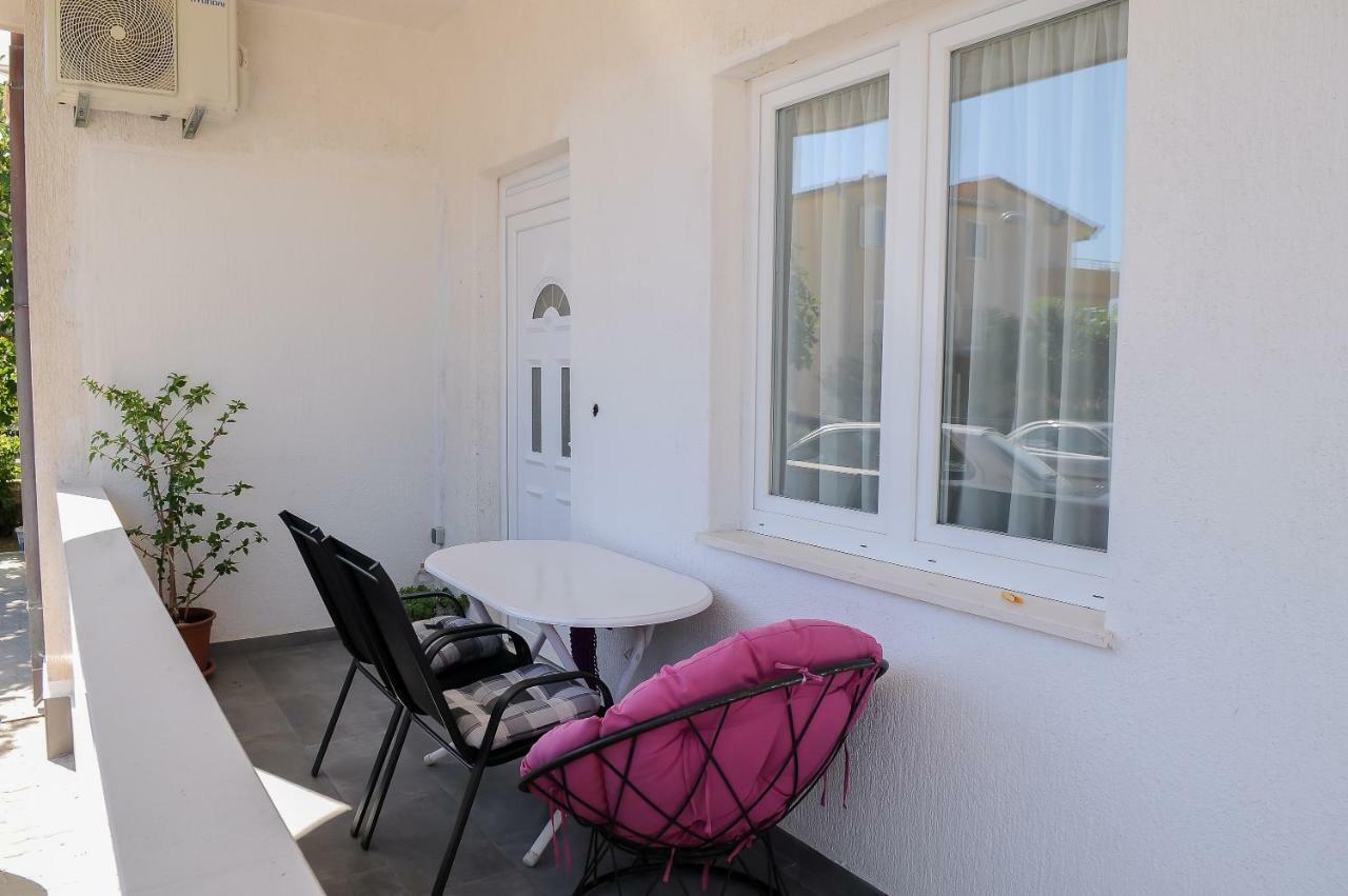 Apartment Neva سبليت المظهر الخارجي الصورة