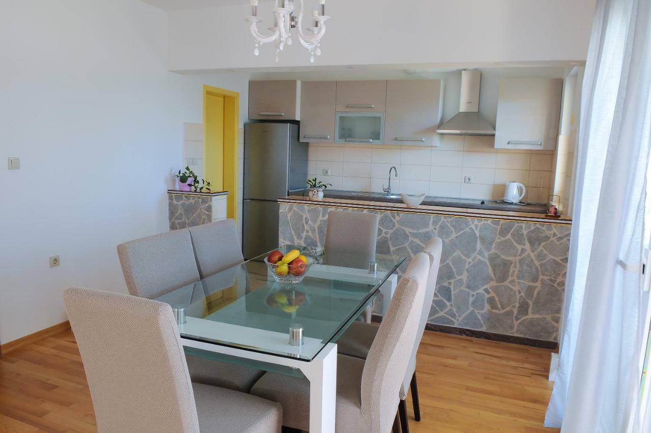 Apartment Neva سبليت المظهر الخارجي الصورة
