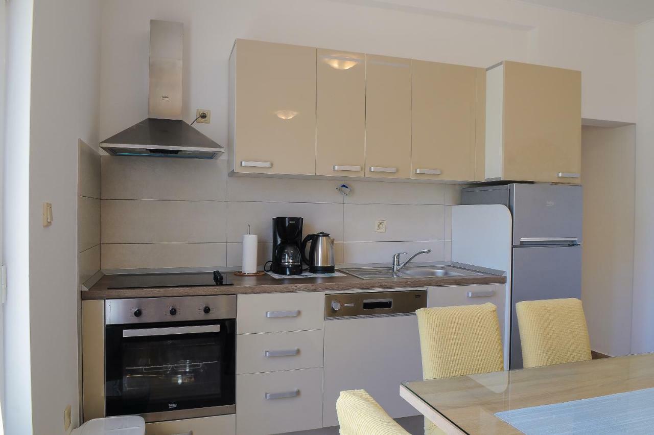 Apartment Neva سبليت المظهر الخارجي الصورة