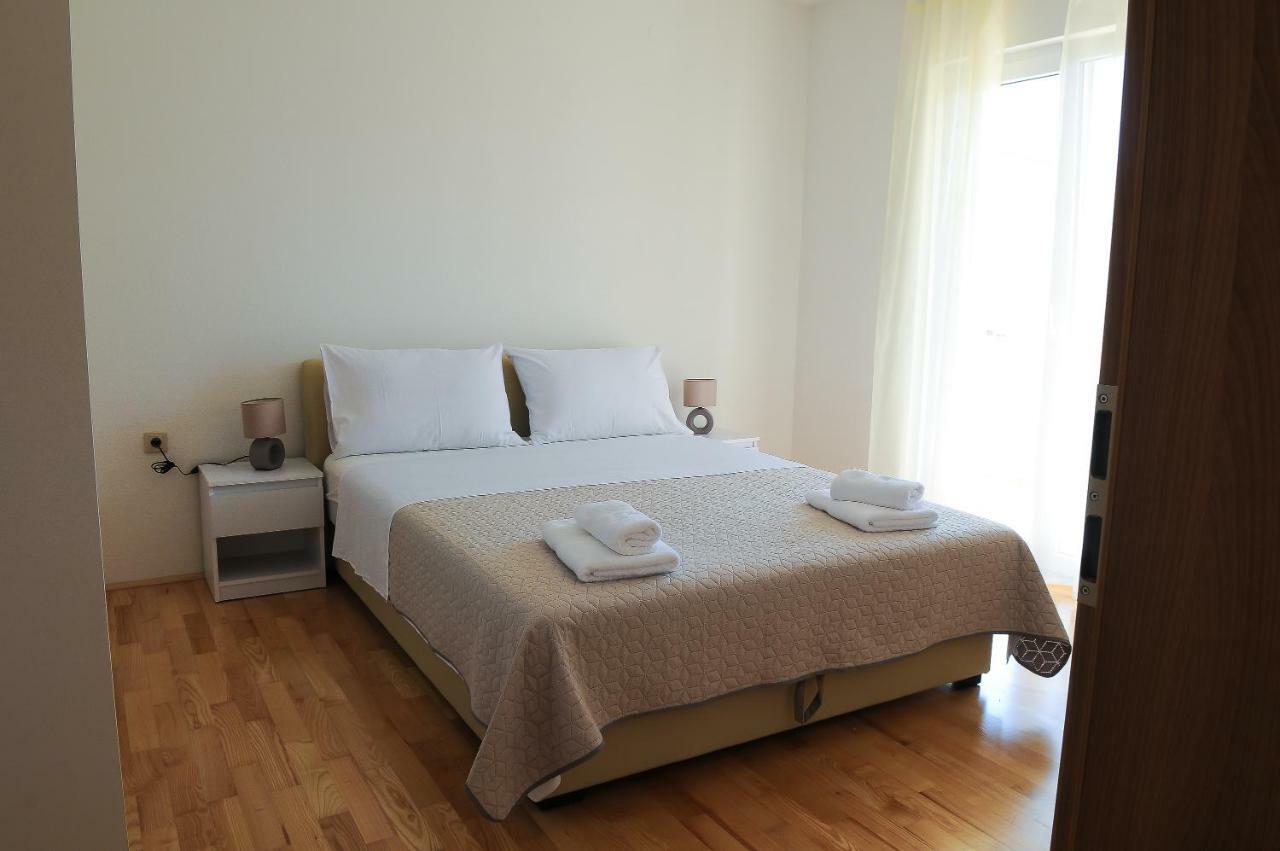 Apartment Neva سبليت المظهر الخارجي الصورة
